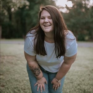 Meet your Posher, Haley